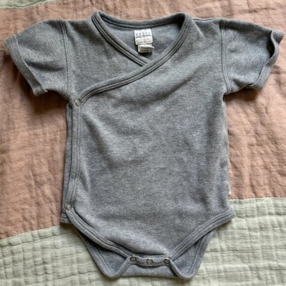 Zestt Organics Wrapover Bodysuit Onesie - Picture 1 of 3
